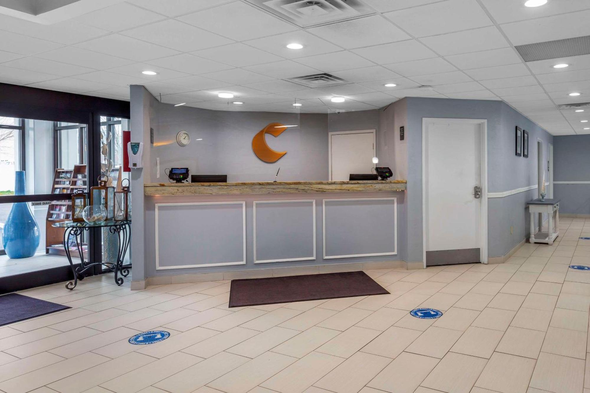 Comfort Inn Hyannis - Cape Cod Exteriör bild